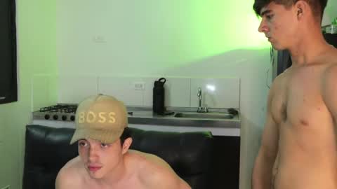 sexyskinnynaksu online show from May 2026 11:45:02 PM