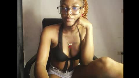 Darkskinned Rae online show from April 2026 11:05:01 PM