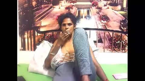 sexyva4u2luv online show from February 2025 01:58:01 AM