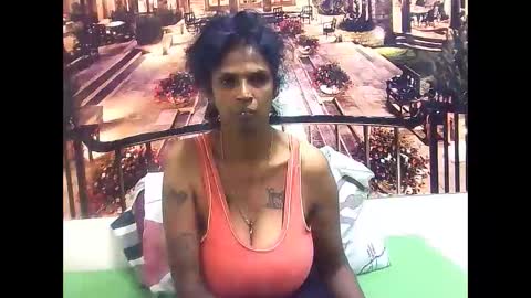 sexyva4u2luv online show from February 2025 03:23:02 PM