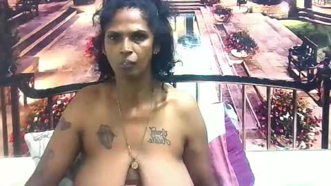 sexyva4u2luv online show from February 2025 06:45:02 PM
