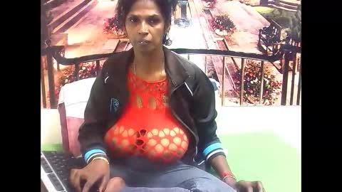 sexyva4u2luv online show from February 2025 06:51:01 AM