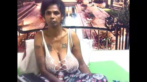 sexyva4u2luv online show from February 2025 06:09:02 AM