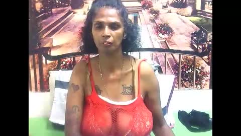 sexyva4u2luv online show from February 2025 07:05:01 PM