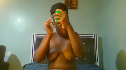 VIVIAN online show from March 2025 06:33:02 AM