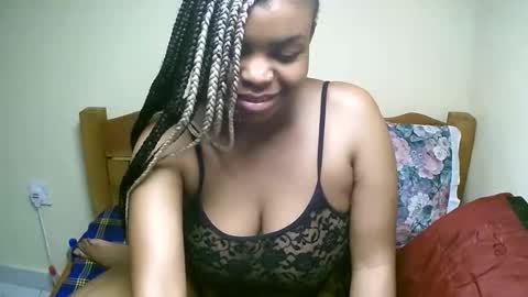 sexyyred_ online show from February 2026 10:08:01 AM