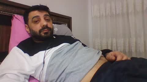 Snapshot of sexyyy_mannn chatting on December 2024 06:41:02 PM sexyyy_mannn online show from December 2024 06:41:02 PM