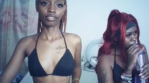 sexyzuriel online show from February 2026 07:45:01 PM