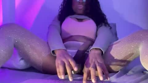 sf_bella online show from March 2026 09:07:01 PM