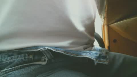 Bruce online show from October 2025 09:11:01 PM