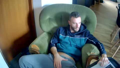 Snapshot of sgabello11 chatting on February 2025 03:25:02 PM sgabello11 online show from February 2025 03:25:02 PM