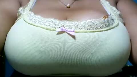 Snapshot of shaddaiidirtii chatting on July 2026 01:47:01 PM Shadaii online show from July 2026 01:47:01 PM