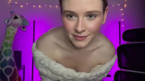 shadebabe online show from December 2024 11:30:01 AM