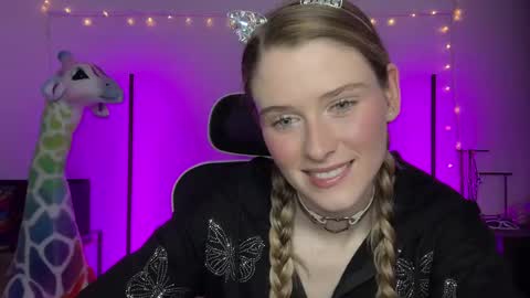 shadebabe online show from December 2024 05:18:02 AM