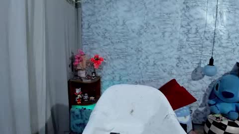 Liz online show from October 2025 01:15:01 AM