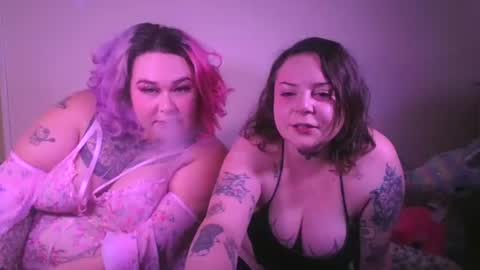 Snapshot of shadow_bambi chatting on August 2026 07:10:01 AM Shadow Bambi online show from August 2026 07:10:01 AM