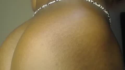 Shadow online show from September 2025 01:35:01 PM