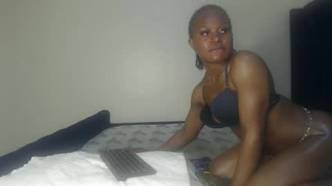 Shadow online show from November 2025 03:12:02 PM