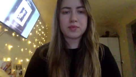 Snapshot of shadowx_dahlia chatting on November 2025 12:04:02 PM shadowx_dahlia online show from November 2025 12:04:02 PM