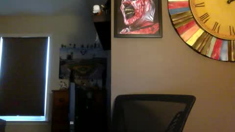 Shady online show from February 2026 07:54:01 PM