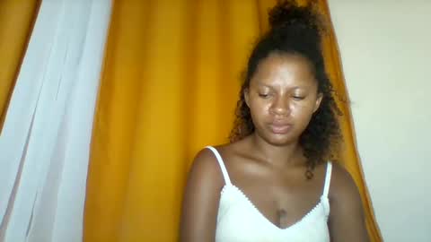 shainnah online show from November 2025 03:36:01 PM