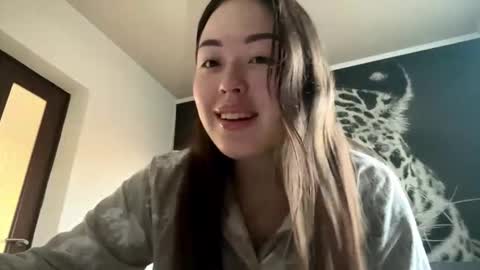 Hana online show from November 2025 03:06:01 AM