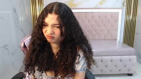 Shalon  online show from January 2025 01:08:01 PM