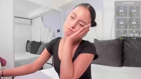 Shamara Thomson online show from September 2025 01:30:01 AM