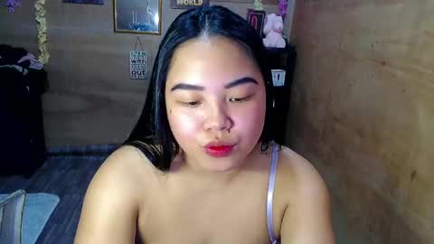 Snapshot of shamcysupsup chatting on January 2025 06:47:01 AM Shamcy online show from January 2025 06:47:01 AM