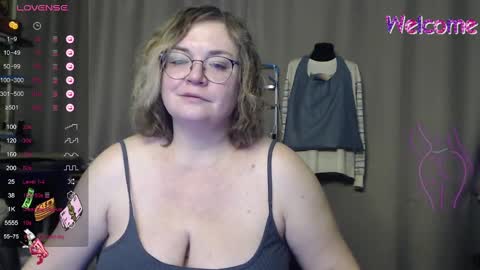 shamrock_069 online show from January 2025 01:50:01 AM