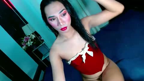 Snapshot of shane_hugexx chatting on January 2025 09:27:01 AM MISS SHANE online show from January 2025 09:27:01 AM
