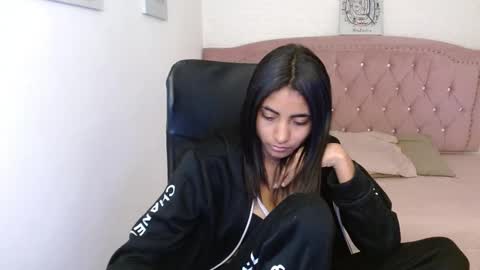 shanelle online show from February 2025 06:06:02 AM