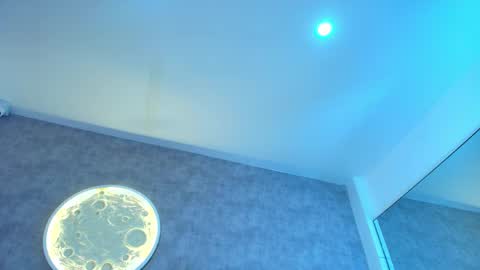 Snapshot of shanell__hott chatting on May 2026 04:31:01 AM shanell online show from May 2026 04:31:01 AM
