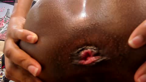 S H A N E L L E   online show from February 2025 07:51:01 PM