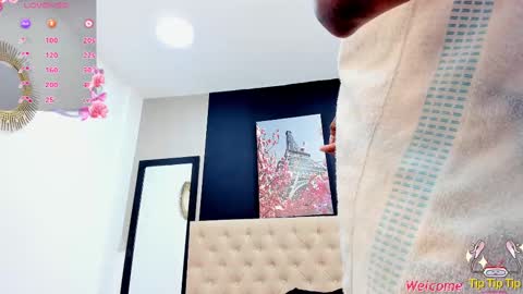 S H A N E L L E   online show from February 2025 09:59:01 PM