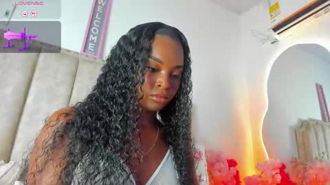 Snapshot of shanelwest7 chatting on April 2026 01:59:01 PM Shanel online show from April 2026 01:59:01 PM