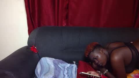 shania_sleigh online show from December 2024 02:42:01 AM