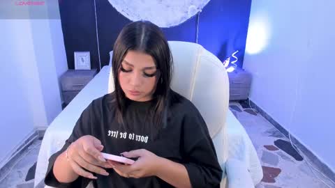 Snapshot of shaniadaniels chatting on September 2025 09:51:01 PM ShaniaDaniels online show from September 2025 09:51:01 PM