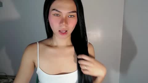 shanica_lee972385 online show from April 2026 03:31:02 AM