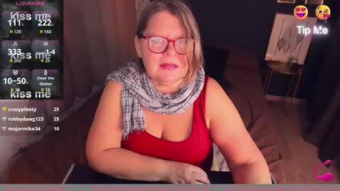 Snapshot of shannonshine chatting on September 2025 06:08:01 PM Shannon online show from September 2025 06:08:01 PM