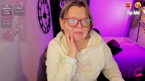 Shannon online show from March 2026 05:11:01 AM