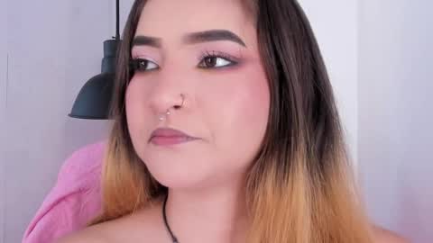 Snapshot of shanntal__ chatting on October 2025 08:07:02 PM Shanntal online show from October 2025 08:07:02 PM