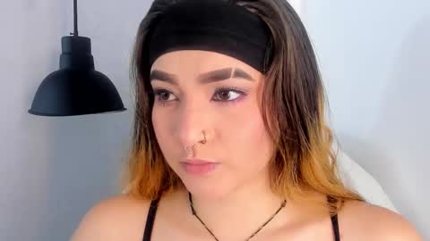 Snapshot of shanntal__ chatting on October 2025 08:09:02 PM Shanntal online show from October 2025 08:09:02 PM