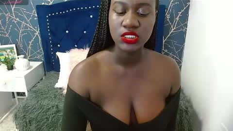 Snapshot of shanntall_tk chatting on February 2025 03:28:02 PM shanntall_tk online show from February 2025 03:28:02 PM