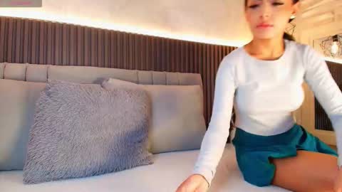 SHANON online show from January 2026 07:05:02 PM