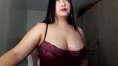 Snapshot of shanonn_diprima_ chatting on December 2024 03:14:02 AM Cami Ortiz independent model online show from December 2024 03:14:02 AM