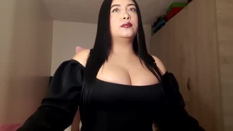 Snapshot of shanonn_diprima_ chatting on February 2025 03:30:01 AM Cami Ortiz independent model online show from February 2025 03:30:01 AM