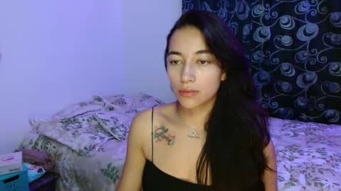 shantal_d03 online show from February 2025 02:48:02 AM