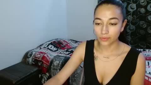 shantal_d03 online show from February 2025 01:09:02 AM