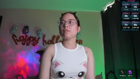 Cat-FOLLOWME and we talk IGshantal cerezo online show from October 2025 08:22:02 PM